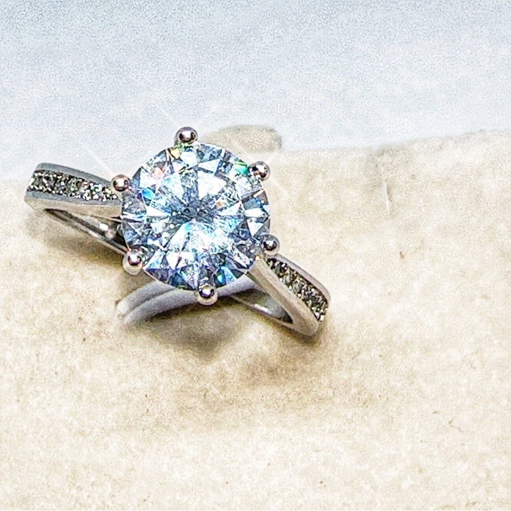 Silver Wedding Ring Adjustable Diamond Simulant New - Picture 11 of 16